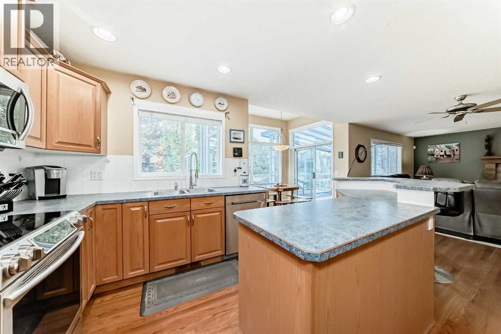 151 Cranwell Close Se, Calgary, Alberta  T3M 1A9 - Photo 11 - A2262606