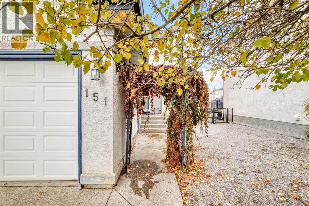 151 Cranwell Close Se, Calgary, Alberta  T3M 1A9 - Photo 3 - A2262606