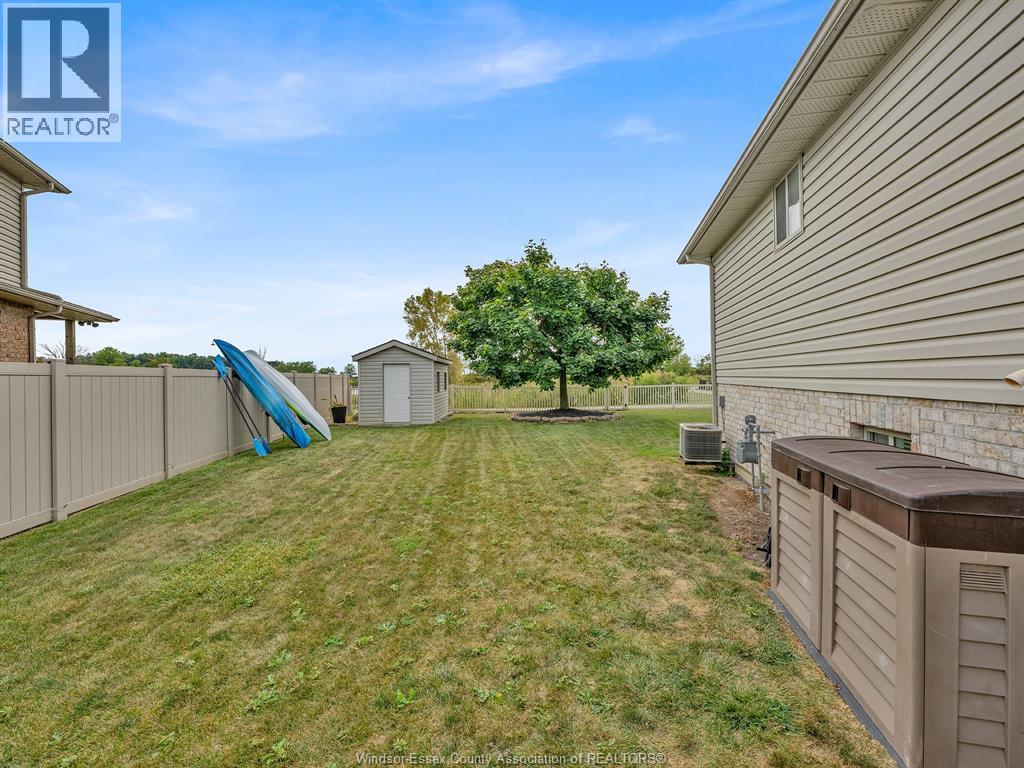 611 Robert Court, Belle River, Ontario  N0R 1A0 - Photo 30 - 25028703