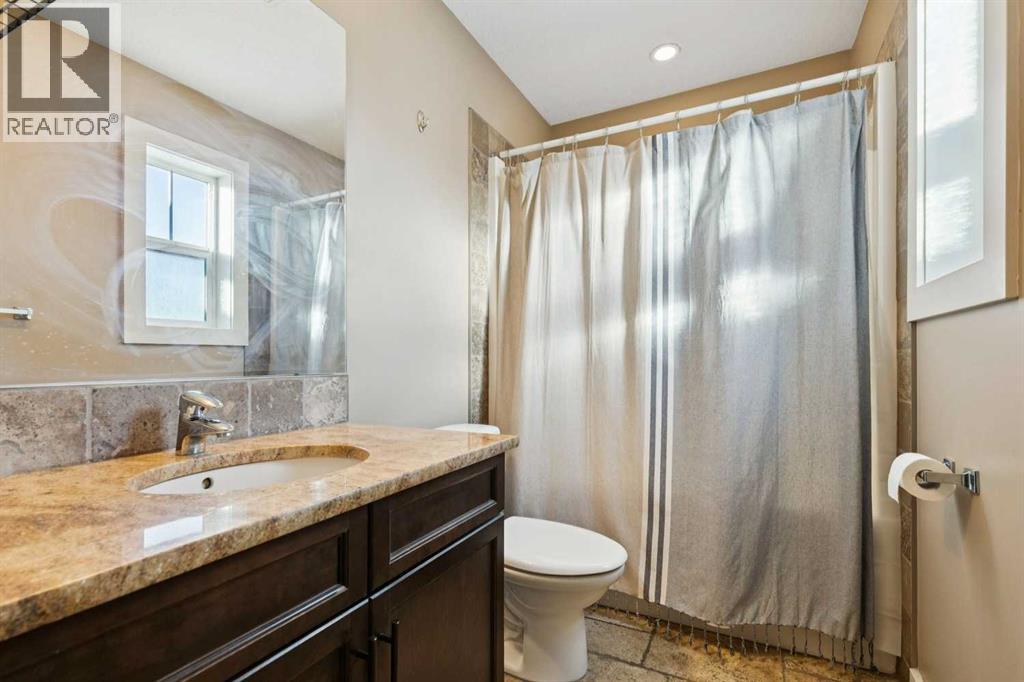 1072 Channelside Drive Sw, Airdrie, Alberta  T4B 3K4 - Photo 39 - A2277878