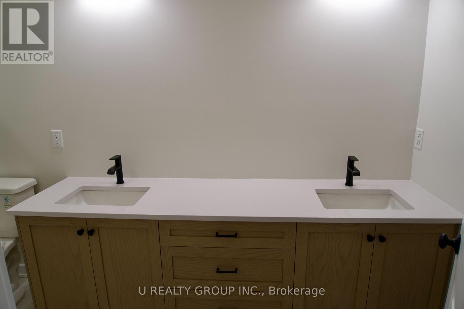 217 Massalia Crescent, Ottawa, Ontario  K4A 5L9 - Photo 28 - X12698082