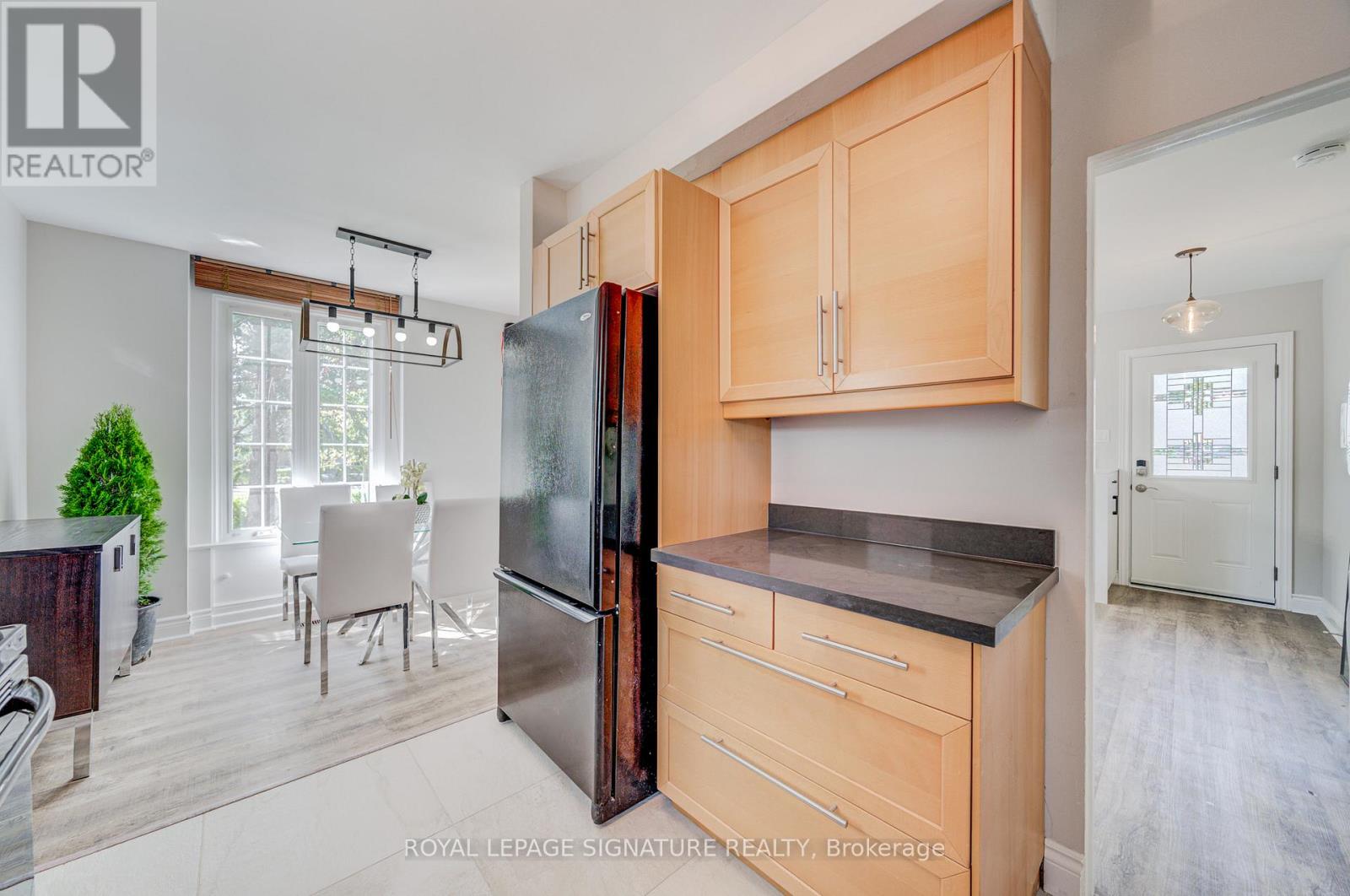 Main Floor - 2 Vankirk Road, Toronto, Ontario  M1P 1M7 - Photo 14 - E12698074