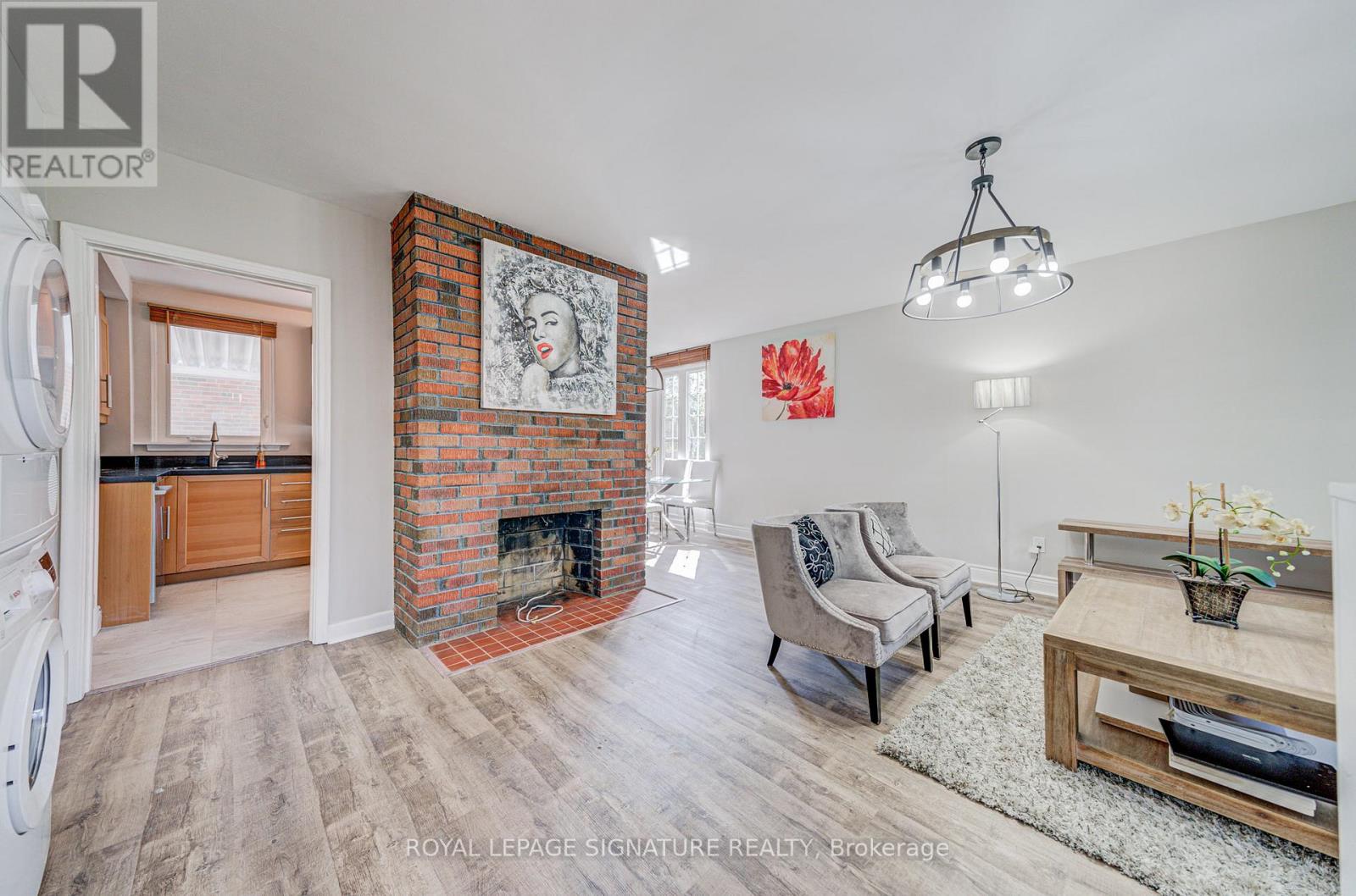 Main Floor - 2 Vankirk Road, Toronto, Ontario  M1P 1M7 - Photo 5 - E12698074