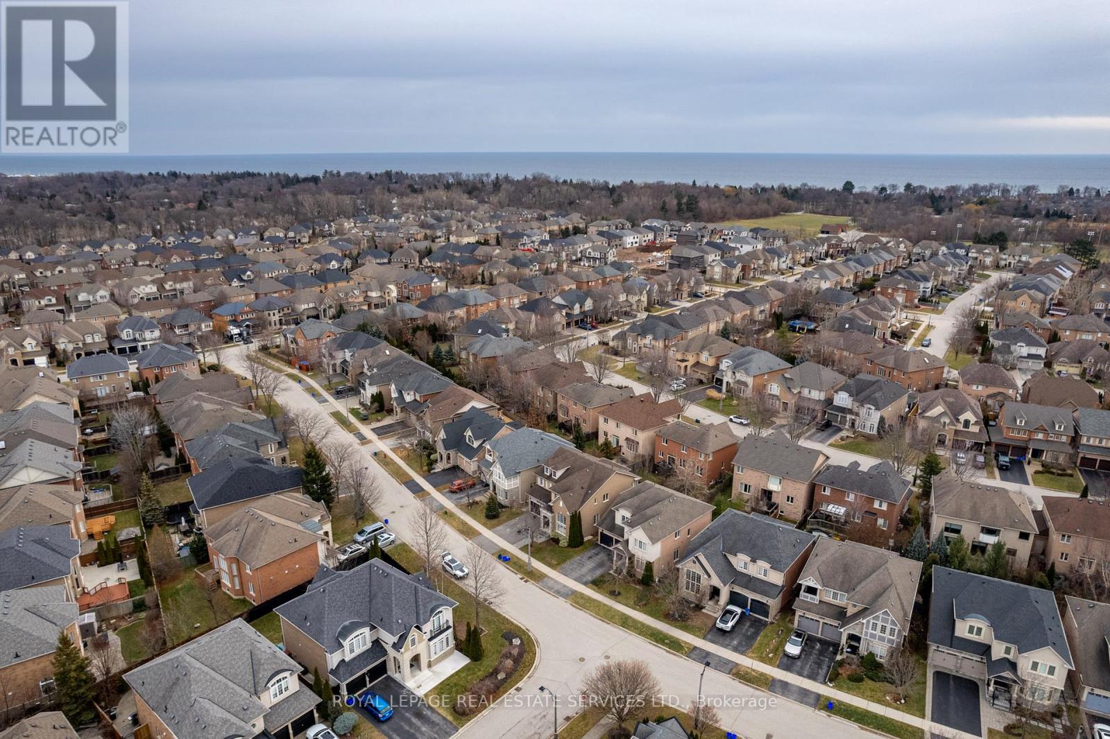 3310 Timeless Drive, Oakville, Ontario  L6L 6V4 - Photo 49 - W12698068