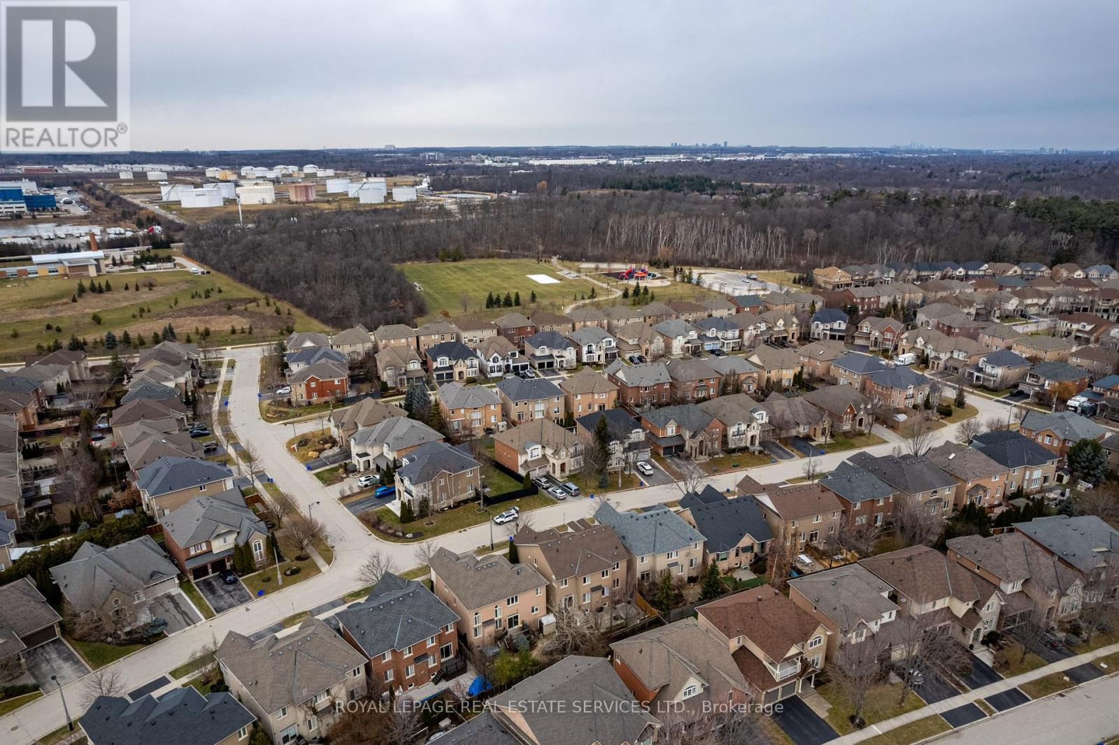 3310 Timeless Drive, Oakville, Ontario  L6L 6V4 - Photo 50 - W12698068