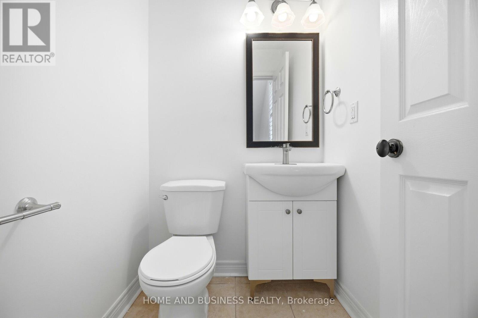 29 - 2410 Woodstock Trail, Oakville, Ontario  L6M 0L3 - Photo 22 - W12698076