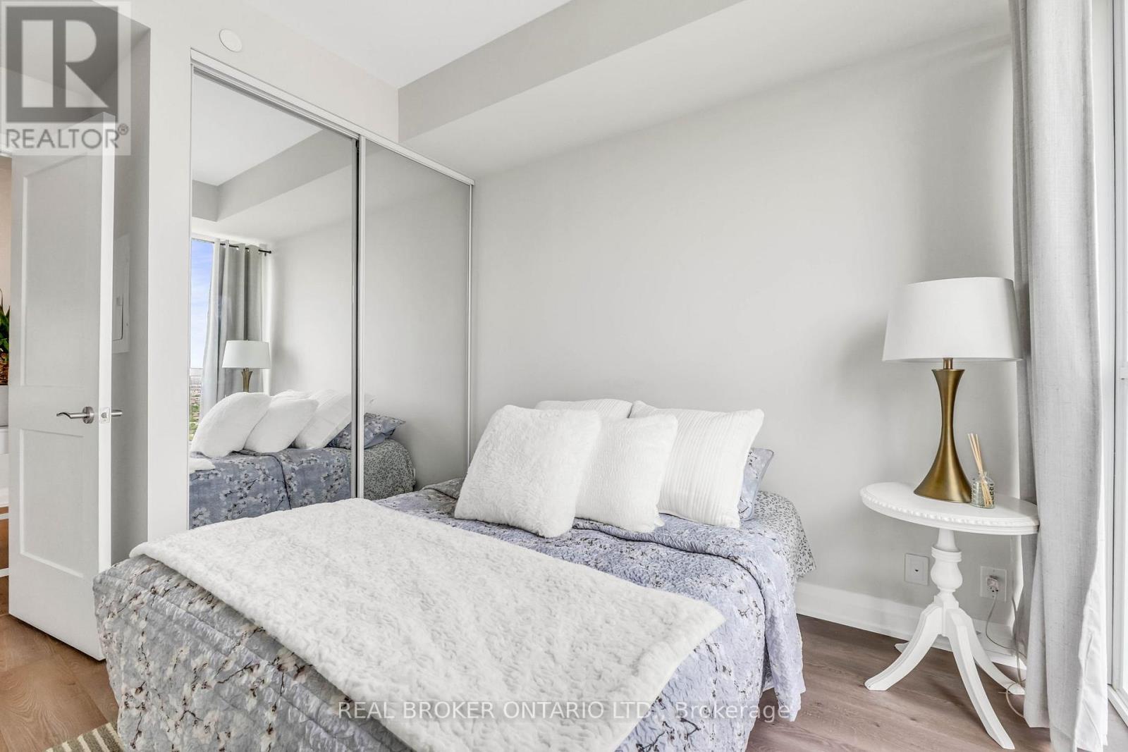 1904 - 15 Lynch Street, Brampton, Ontario L6W 0C7 - Photo 14 - W12698084