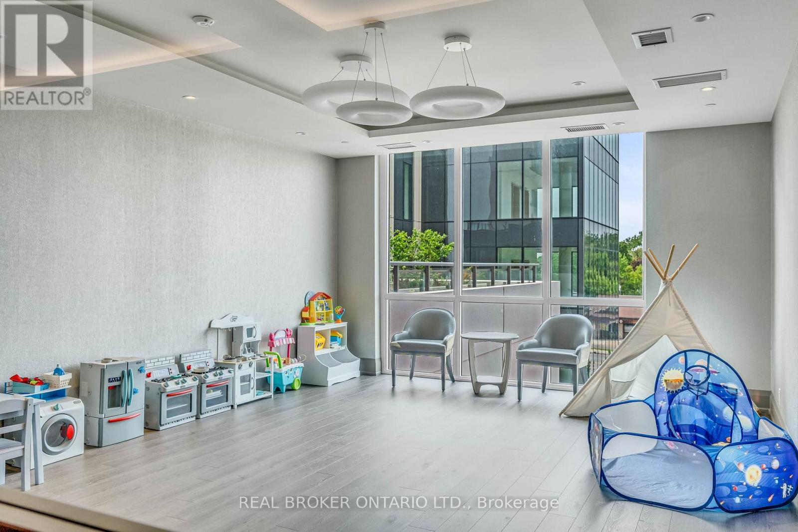 1904 - 15 Lynch Street, Brampton, Ontario L6W 0C7 - Photo 25 - W12698084