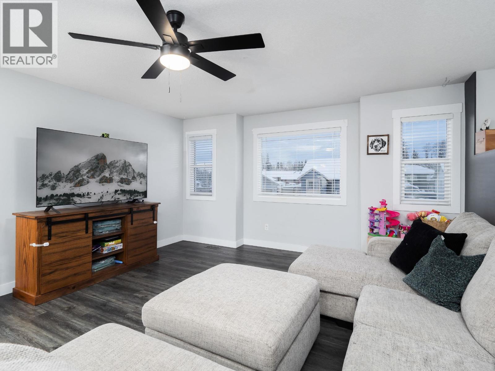 5228 Woodvalley Drive, Prince George, British Columbia  V2K 5A6 - Photo 4 - R3077600