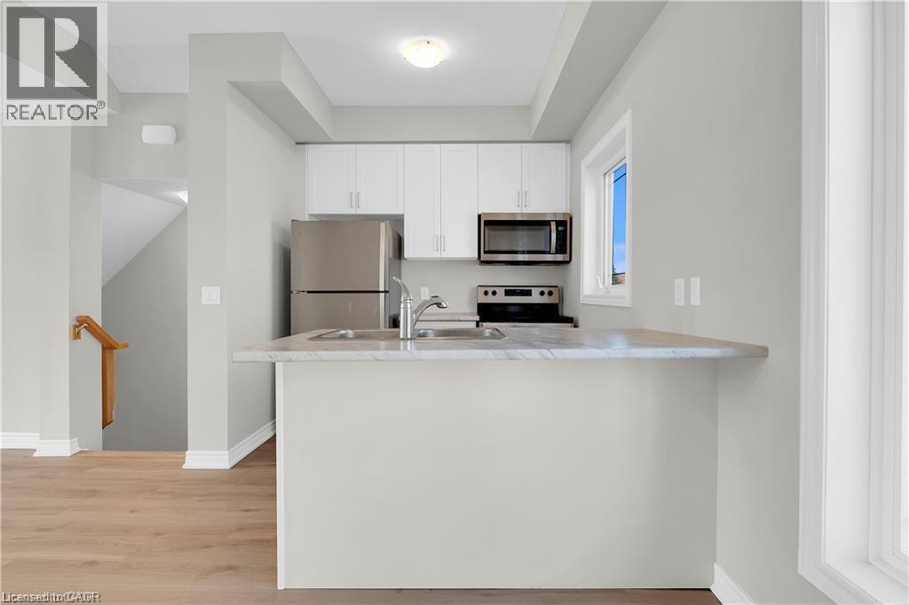 19 Picardy Drive Unit# 5, Hamilton, Ontario  L8J 0M7 - Photo 14 - 40798726