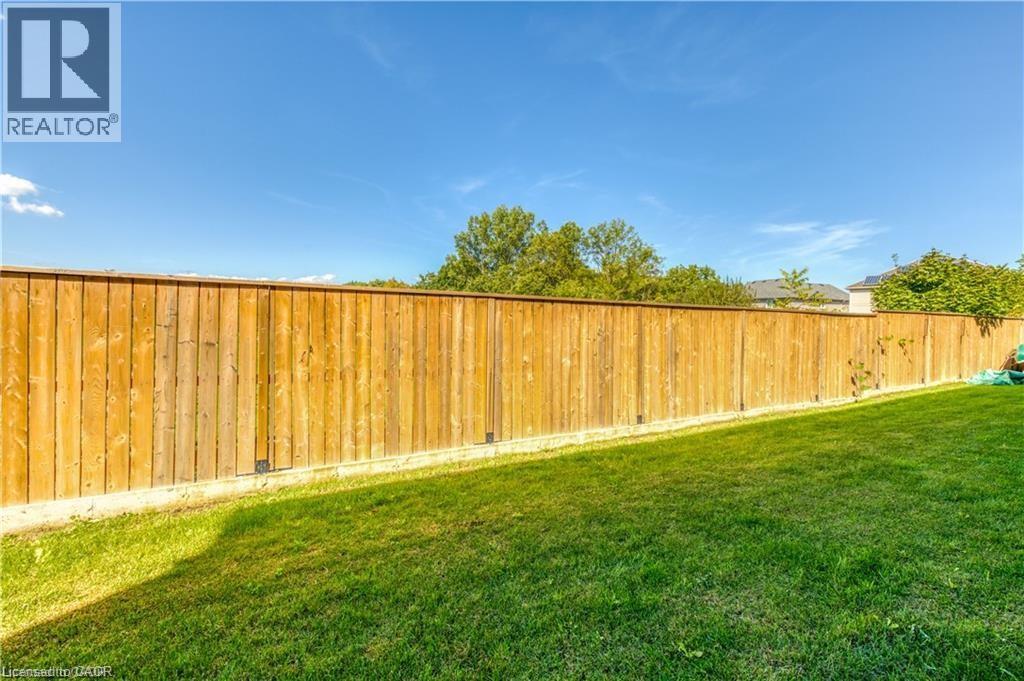 19 Picardy Drive Unit# 5, Hamilton, Ontario  L8J 0M7 - Photo 34 - 40798726