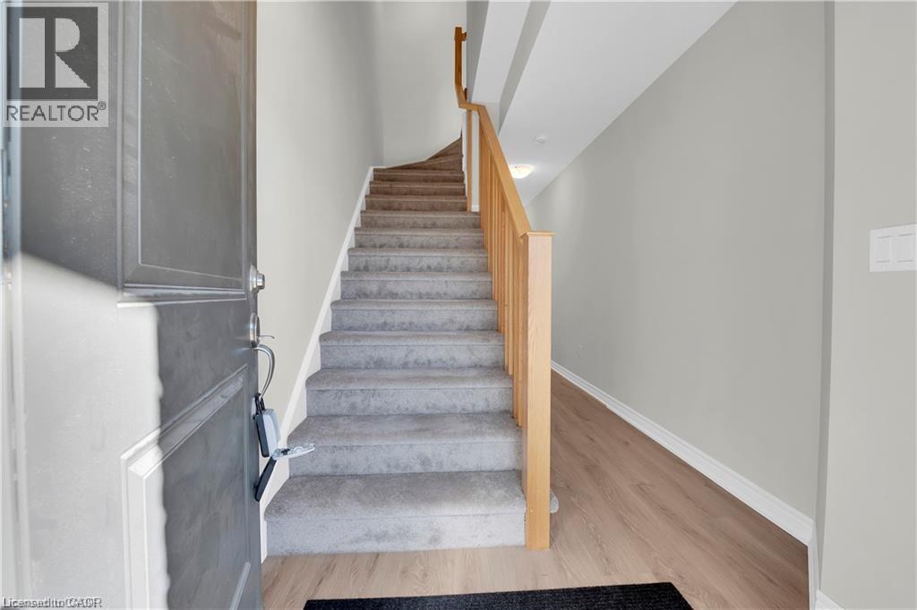 19 Picardy Drive Unit# 5, Hamilton, Ontario  L8J 0M7 - Photo 9 - 40798726