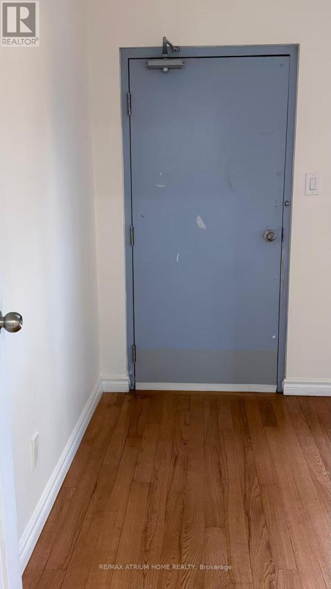 301 - 413 Spadina Avenue, Toronto, Ontario  M5T 2G6 - Photo 7 - C12695618