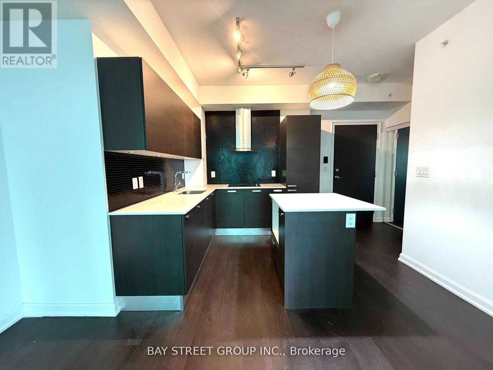 3209 - 11 Bogert Avenue, Toronto, Ontario  M2N 1K4 - Photo 4 - C12698106