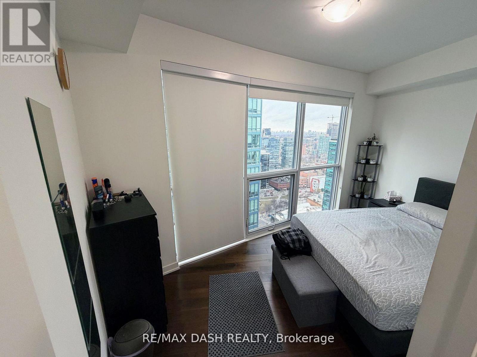 3204 - 1 The Esplanade Street, Toronto, Ontario  M5E 0A8 - Photo 12 - C12698108