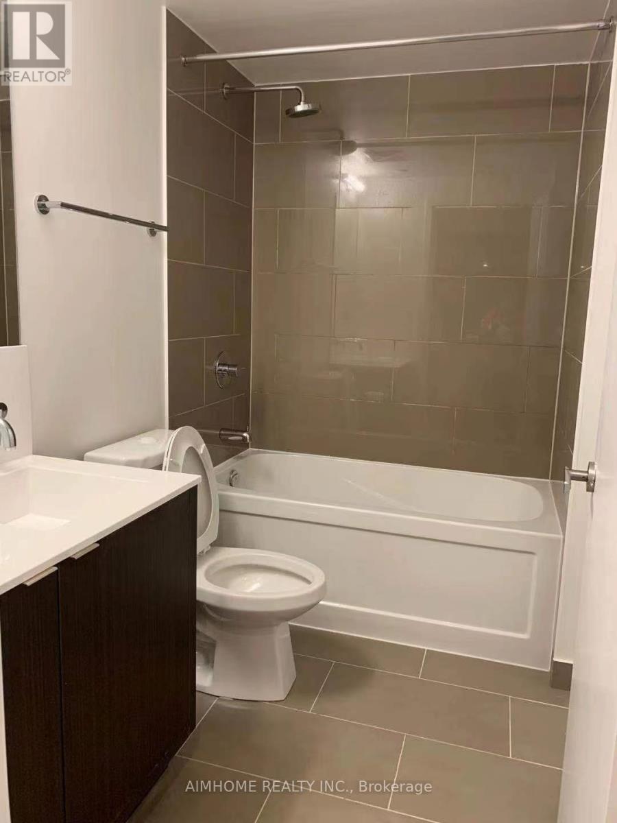 4703 - 100 Harbour Street, Toronto, Ontario  M5J 0B5 - Photo 6 - C12698110