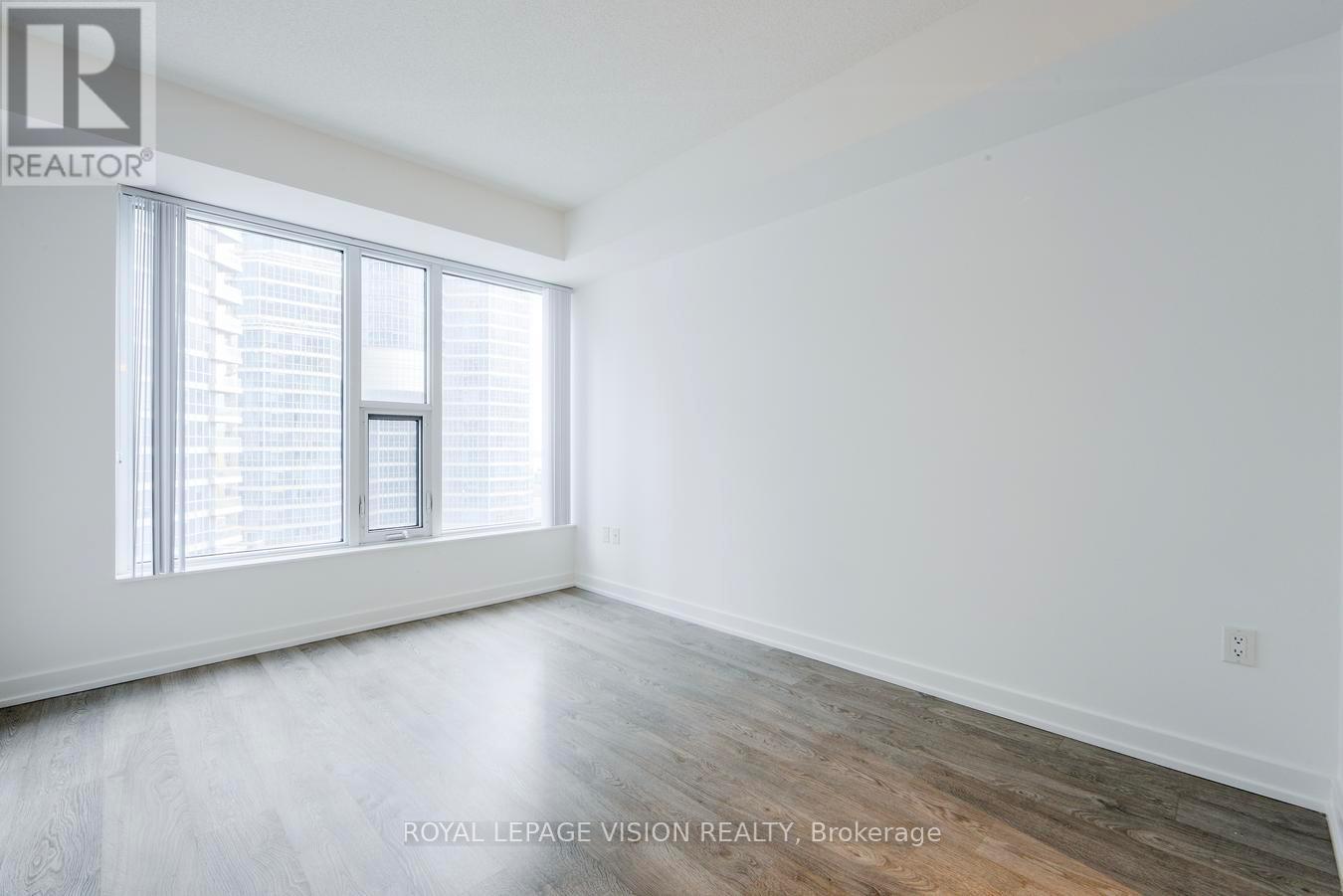 909 - 10 York Street, Toronto, Ontario  M5J 2Z2 - Photo 11 - C12698114