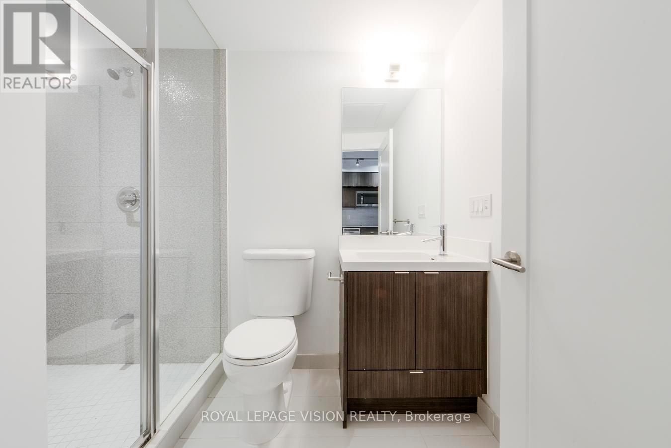 909 - 10 York Street, Toronto, Ontario  M5J 2Z2 - Photo 16 - C12698114