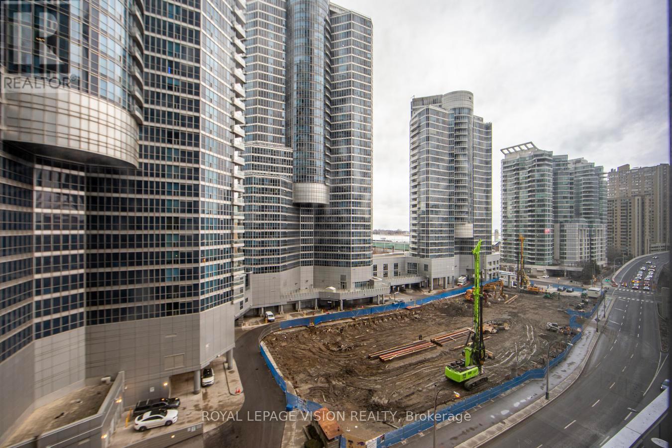 909 - 10 York Street, Toronto, Ontario  M5J 2Z2 - Photo 27 - C12698114