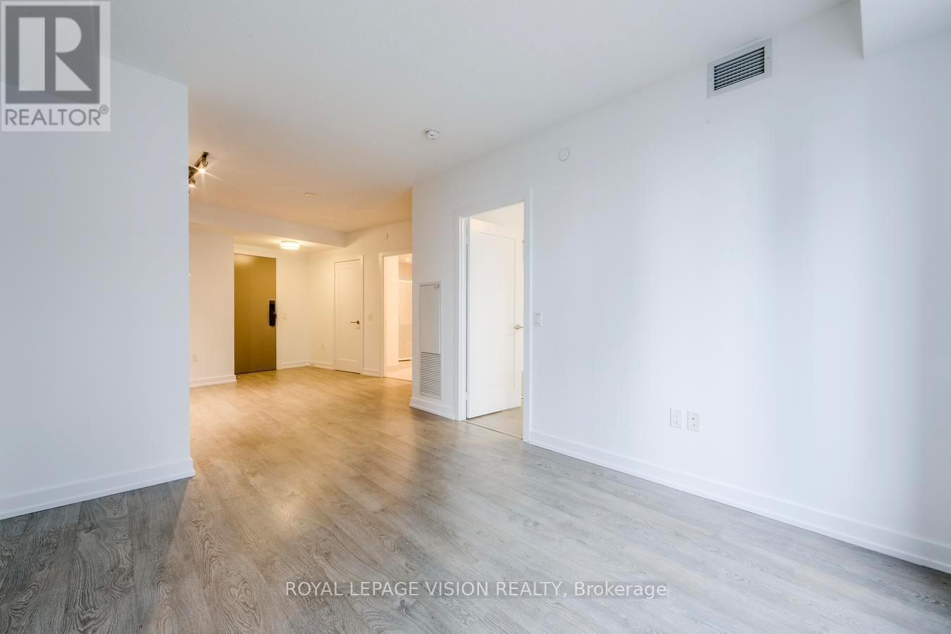 909 - 10 York Street, Toronto, Ontario  M5J 2Z2 - Photo 5 - C12698114