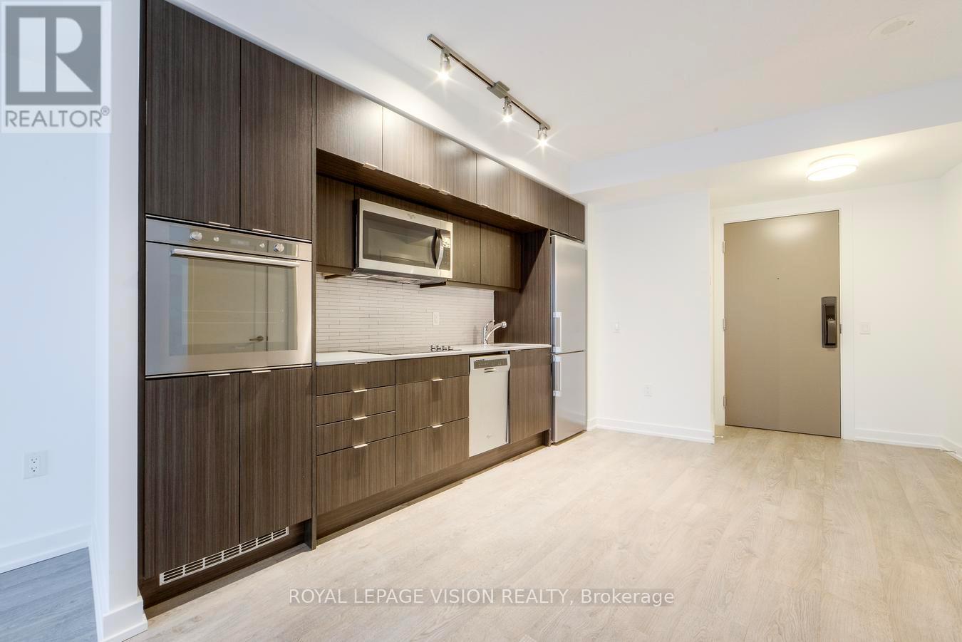 909 - 10 York Street, Toronto, Ontario  M5J 2Z2 - Photo 6 - C12698114