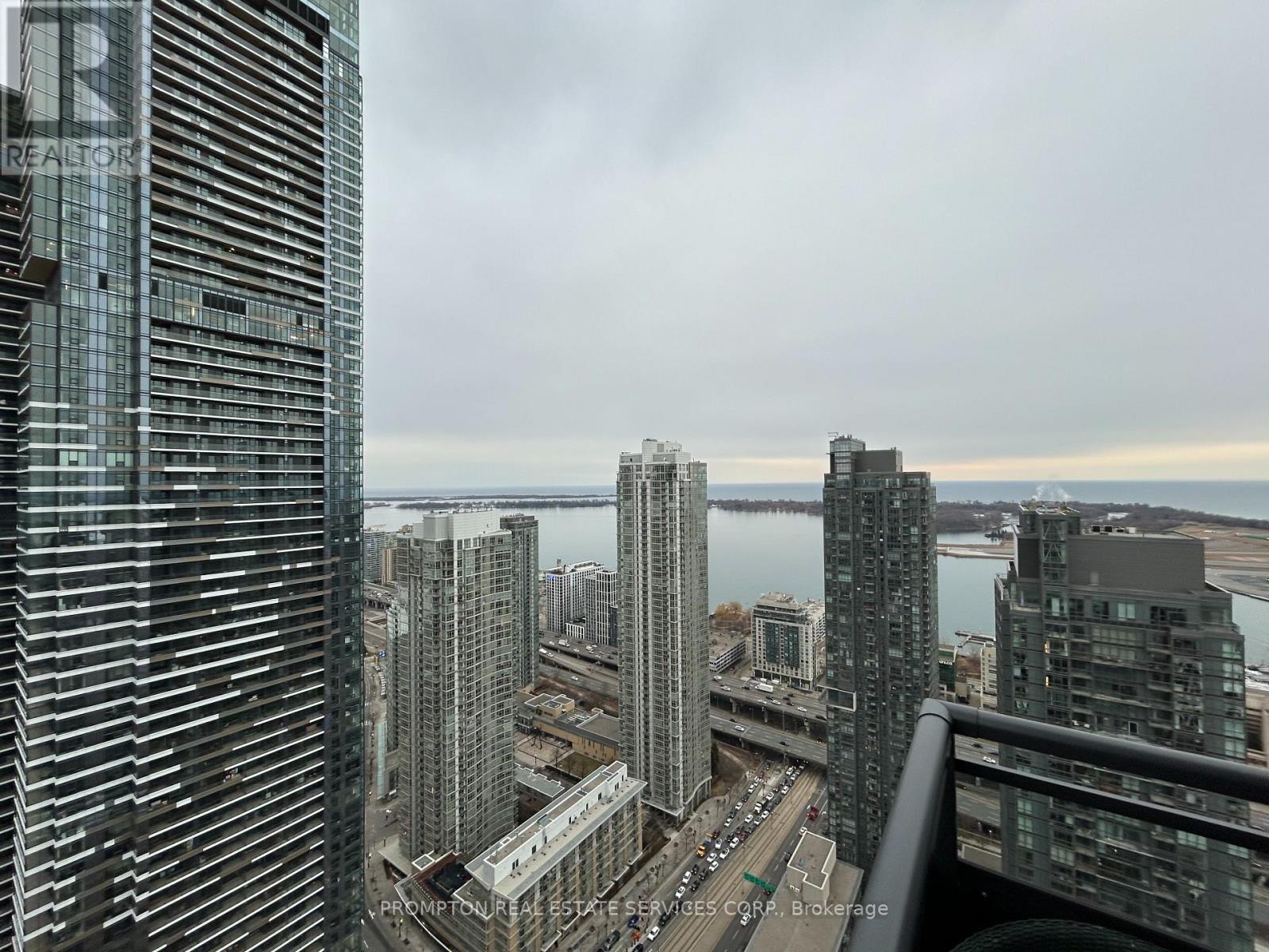 5305 - 25 Telegram Mews, Toronto, Ontario  M5V 3Z1 - Photo 13 - C12698130