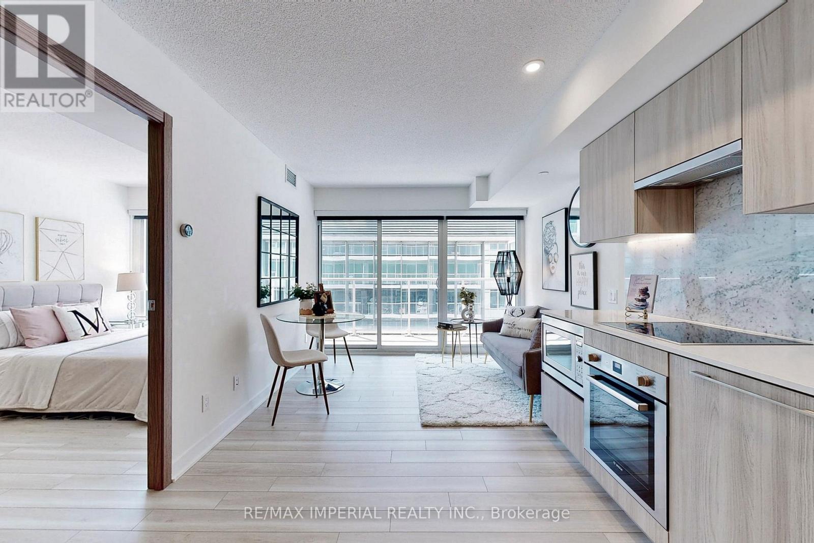 1001 - 17 Bathurst Street, Toronto, Ontario  M5V 0N1 - Photo 10 - C12698146