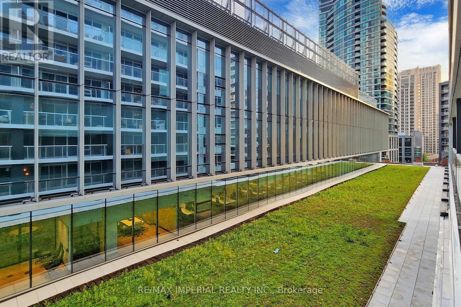 1001 - 17 Bathurst Street, Toronto, Ontario  M5V 0N1 - Photo 30 - C12698146