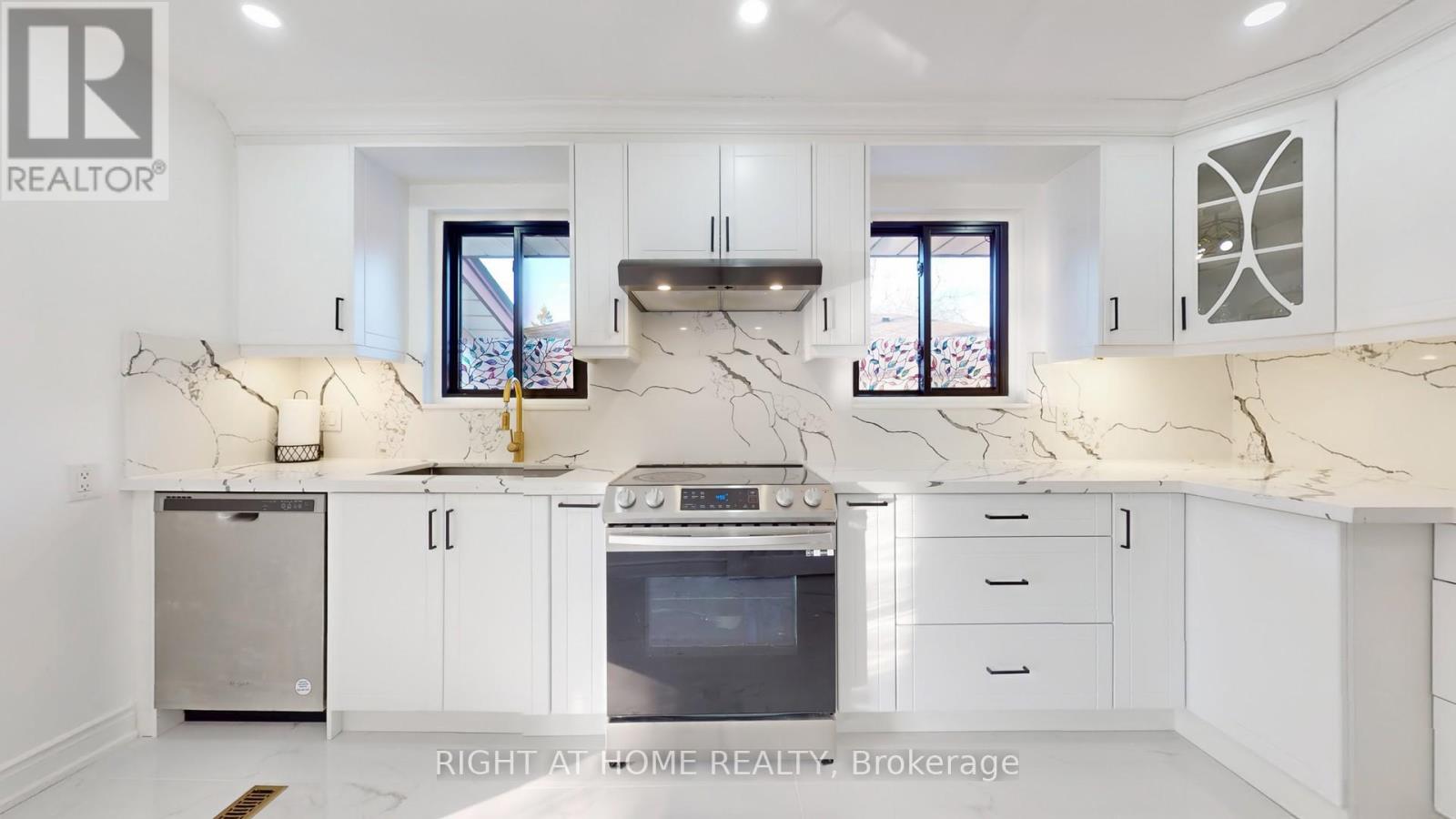 99 Poplar Road, Toronto, Ontario  M1E 1Z5 - Photo 11 - E12698176