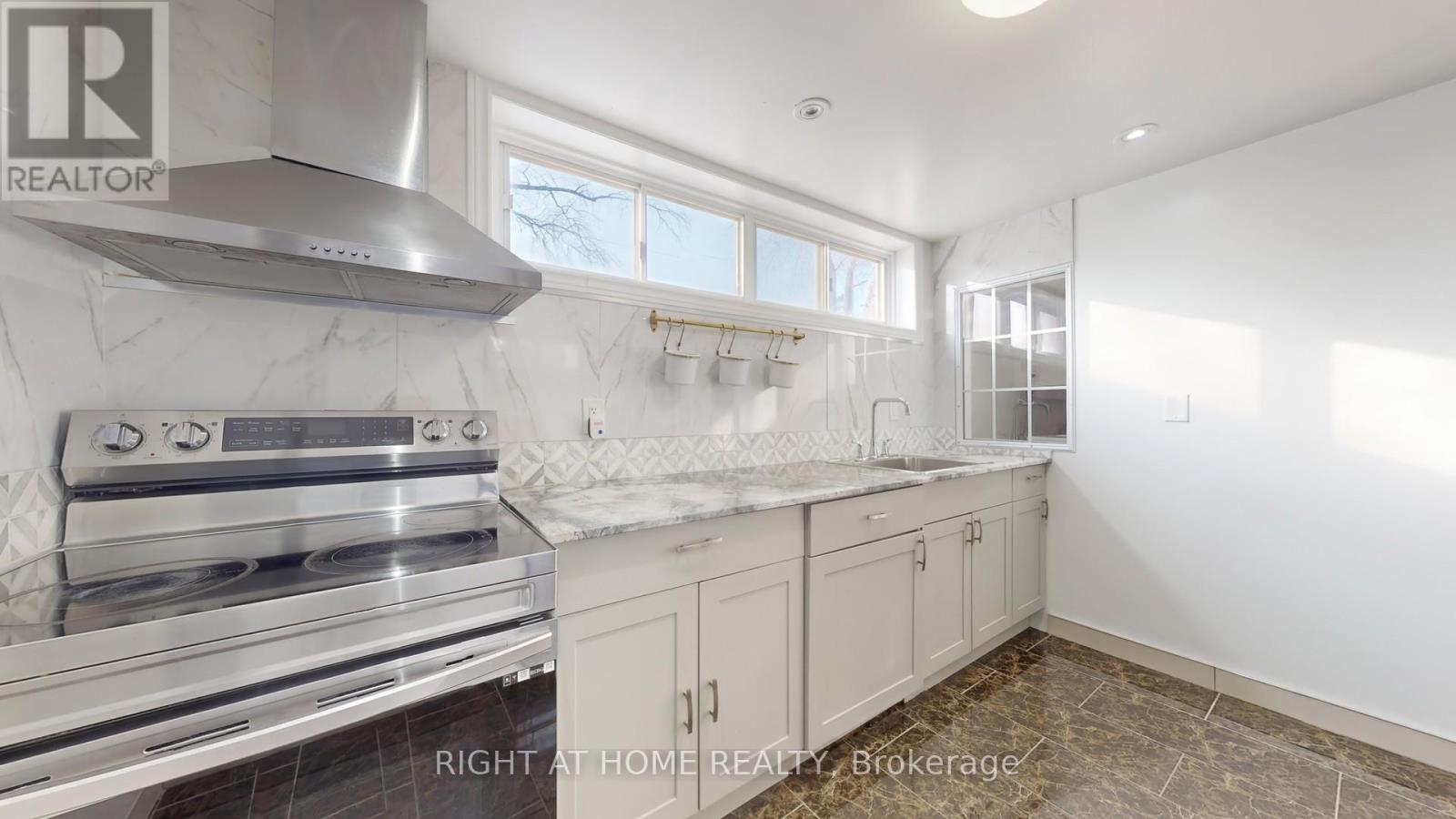 99 Poplar Road, Toronto, Ontario  M1E 1Z5 - Photo 32 - E12698176