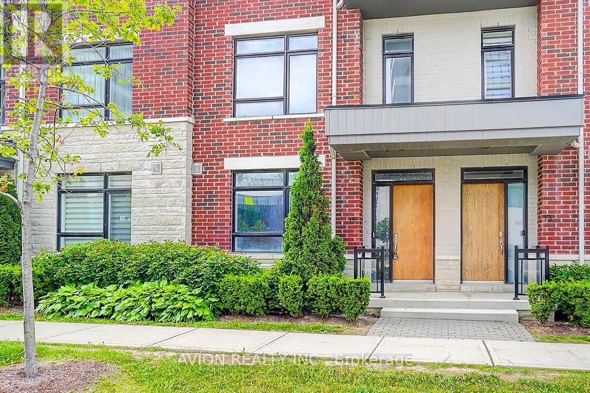 15 Gandhi Lane, Markham, Ontario  L3T 0G4 - Photo 7 - N12698104