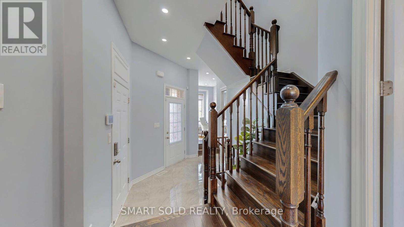 8 Casely Avenue, Richmond Hill, Ontario  L4S 0J8 - Photo 6 - N12698116