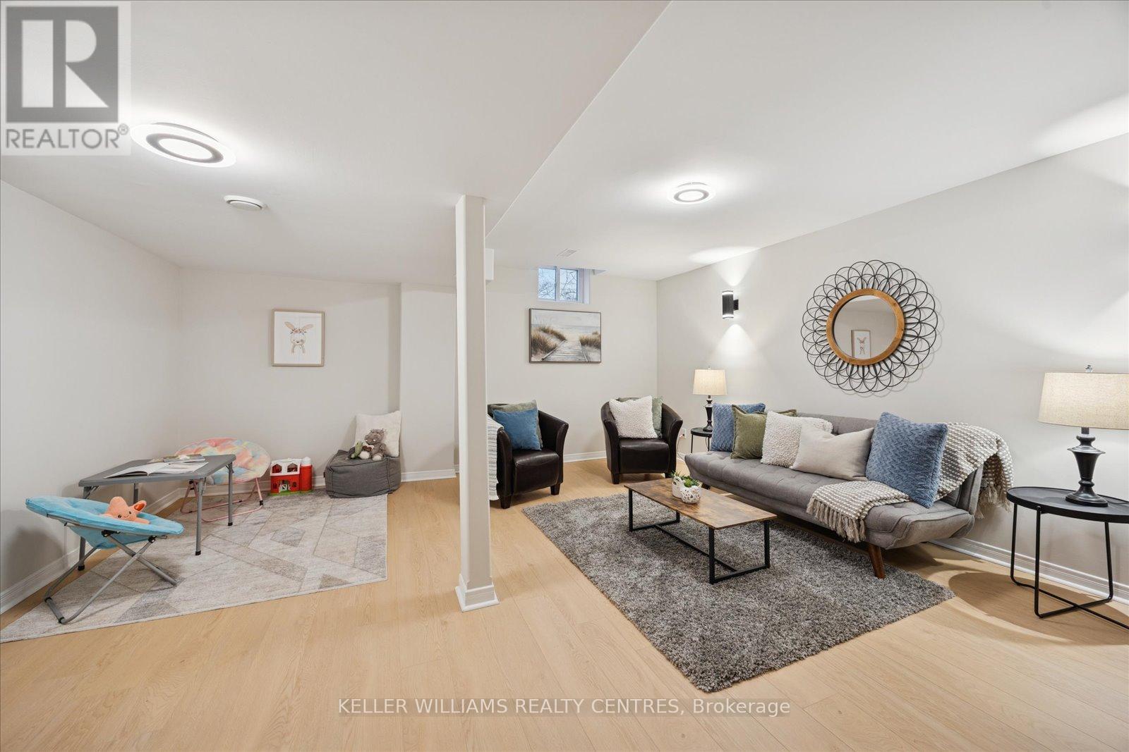 722 Walpole Crescent, Newmarket, Ontario  L3X 2B1 - Photo 18 - N12698154