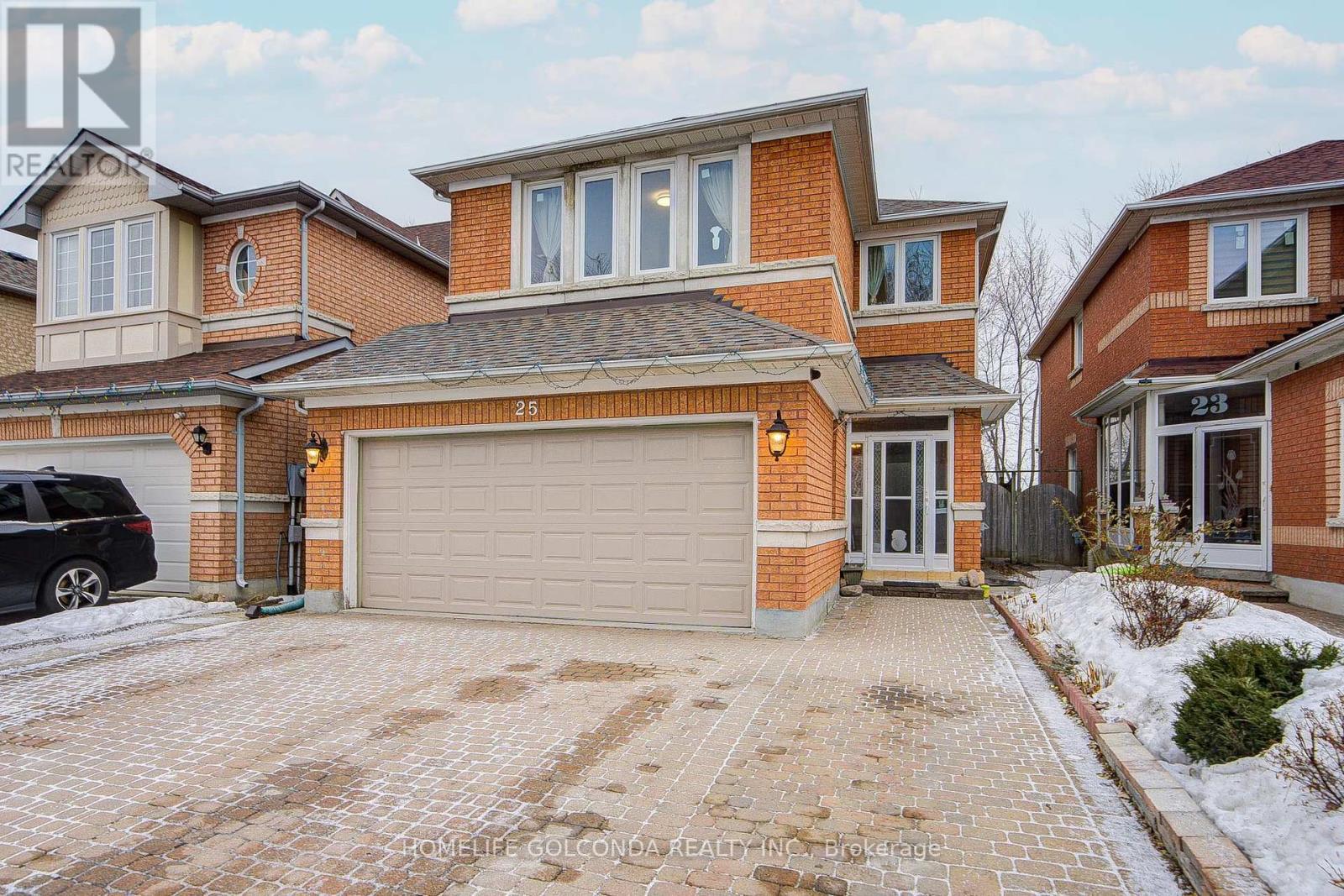 25 Eastpine Drive, Markham, Ontario  L3R 4Z2 - Photo 2 - N12698182