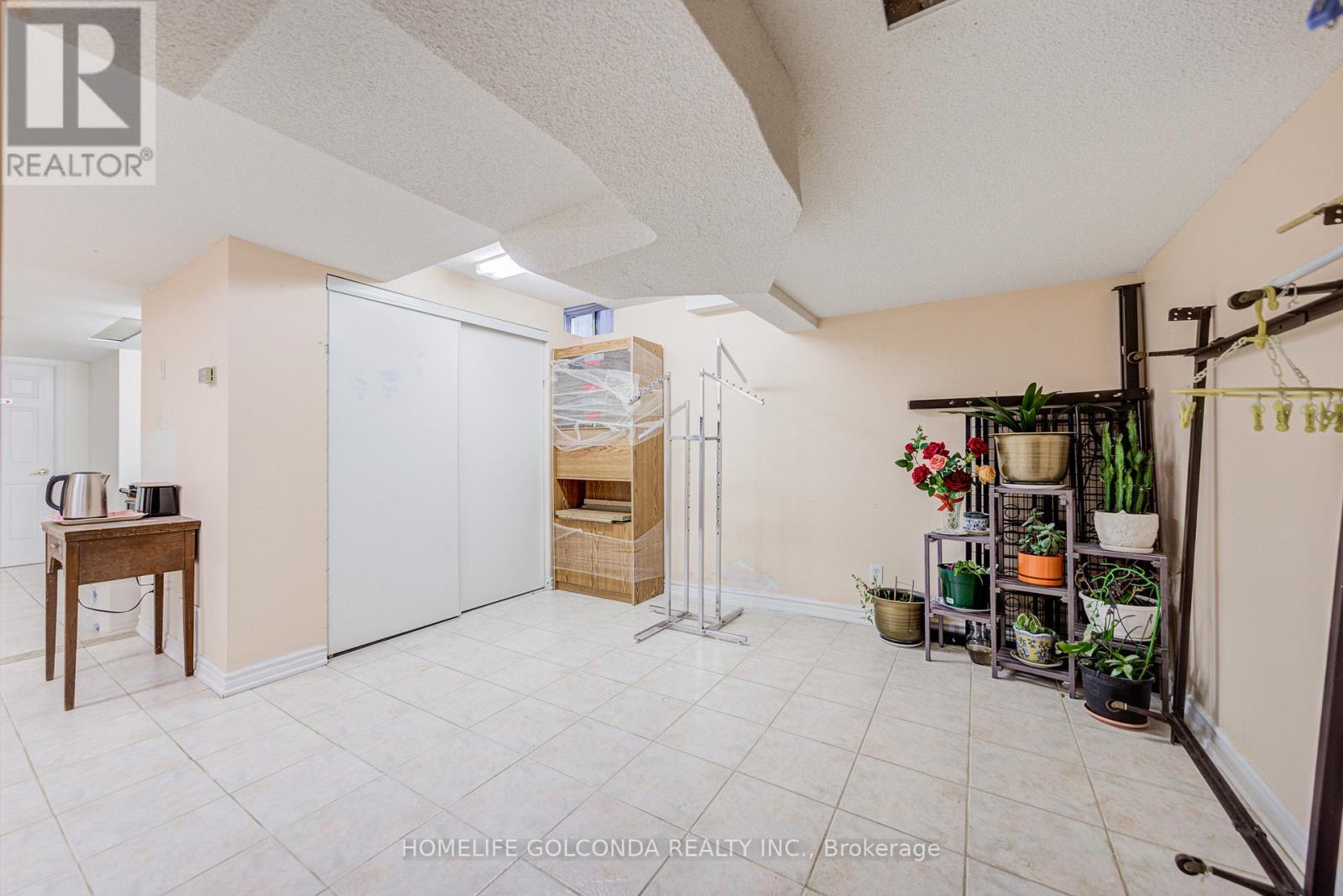 25 Eastpine Drive, Markham, Ontario  L3R 4Z2 - Photo 33 - N12698182