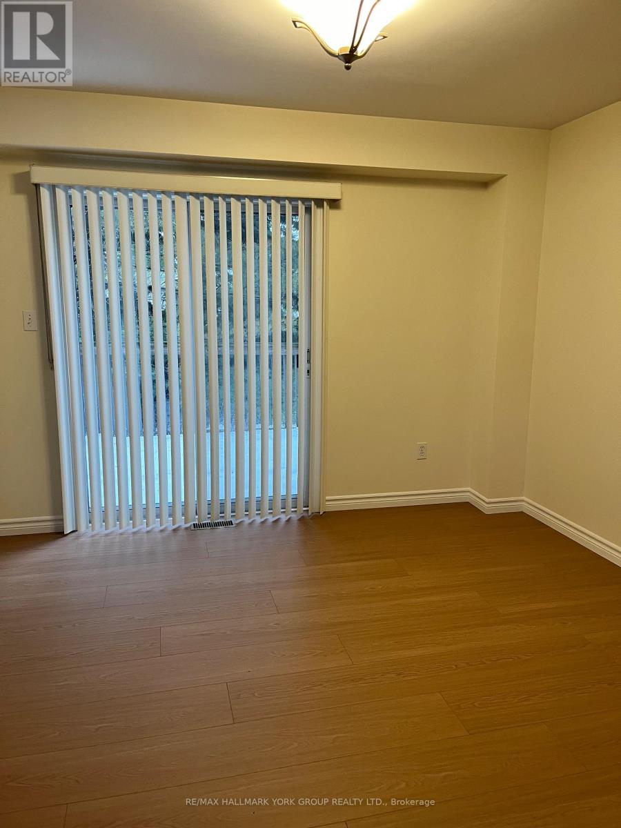 34 - 490 Veterans Drive, Barrie, Ontario  L4N 9N4 - Photo 3 - S12698118