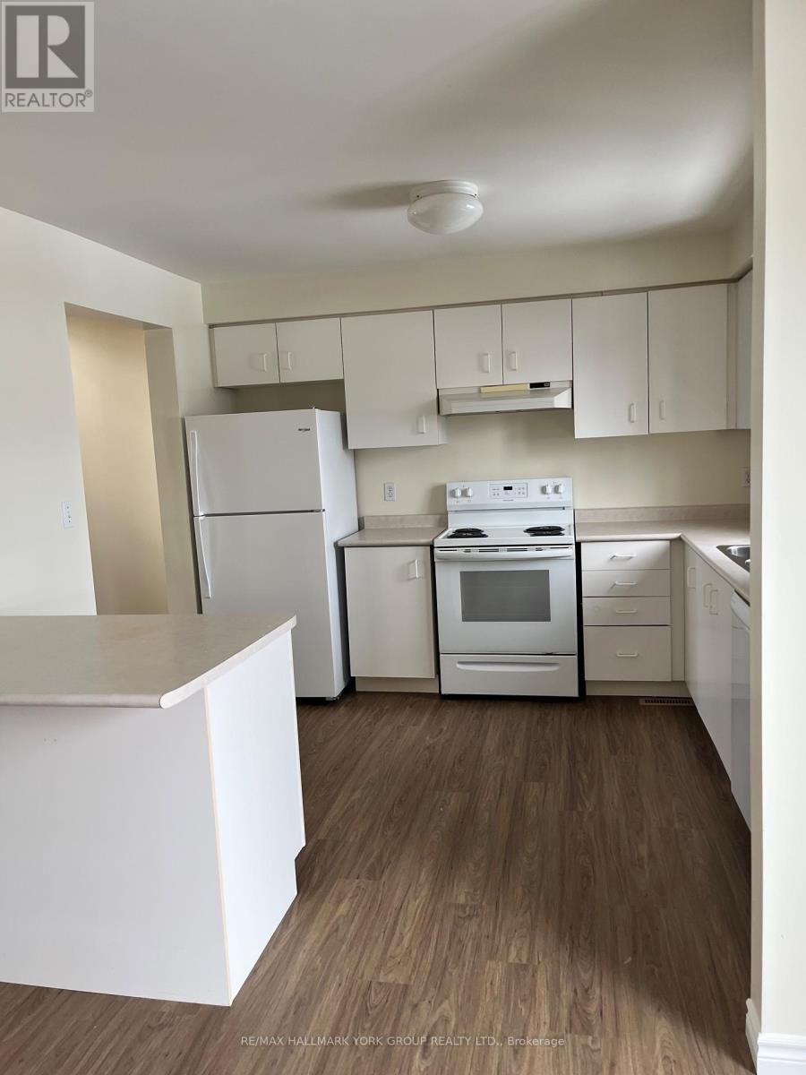 13 - 490 Veterans Drive, Barrie, Ontario  L4N 9N4 - Photo 3 - S12698122