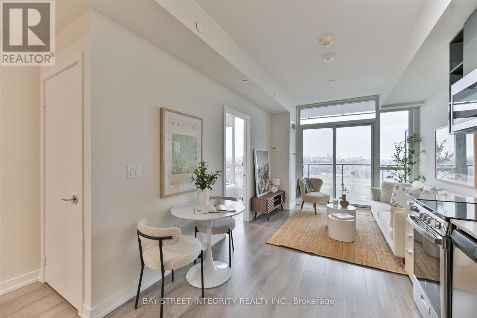 909 - 10 De Boers Drive, Toronto, Ontario  M3J 0L6 - Photo 13 - W12698098