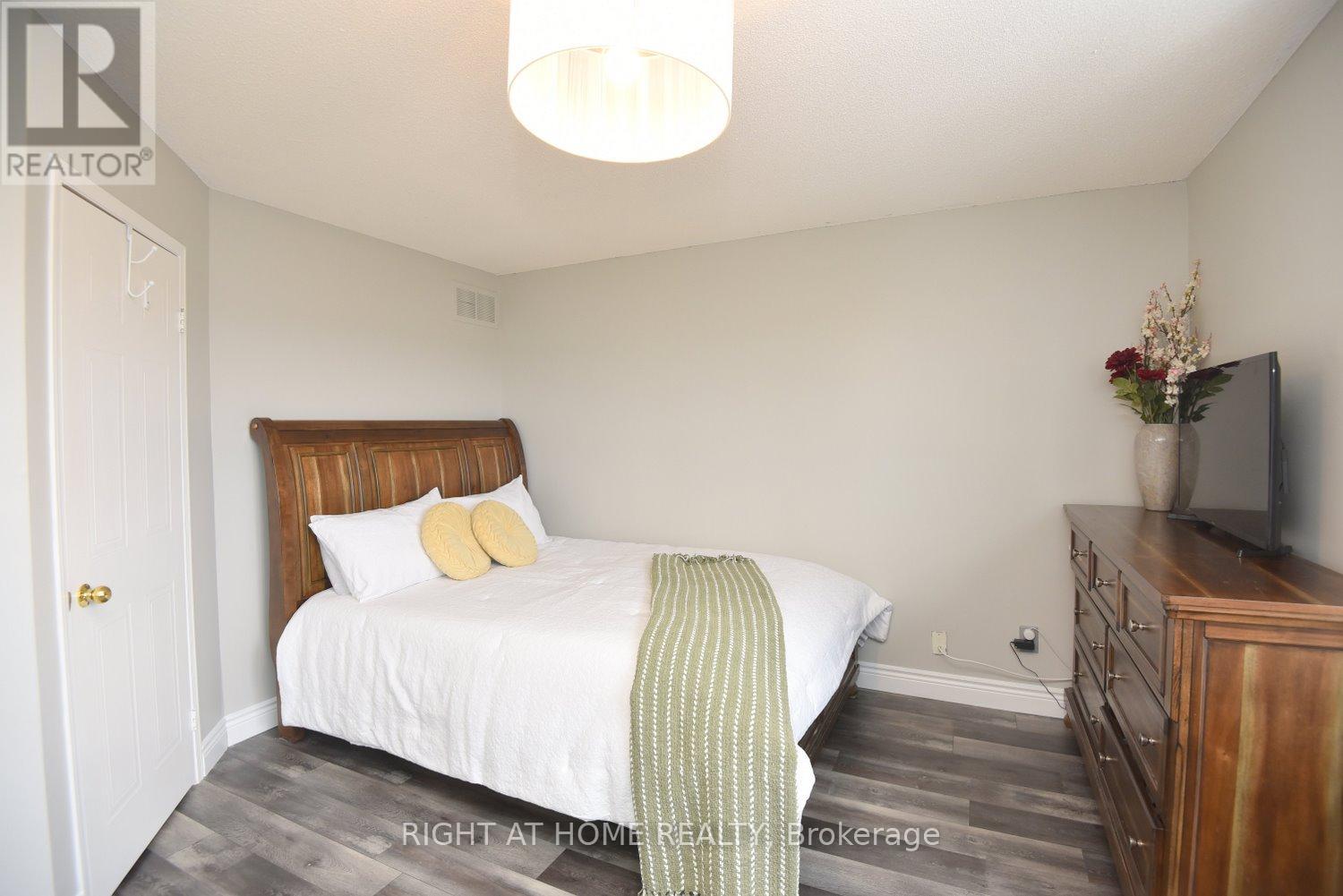 17 - 2531 Northampton Boulevard, Burlington, Ontario  L7M 4H5 - Photo 15 - W12698100