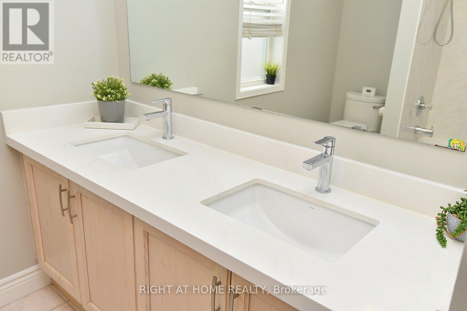 17 - 2531 Northampton Boulevard, Burlington, Ontario  L7M 4H5 - Photo 19 - W12698100