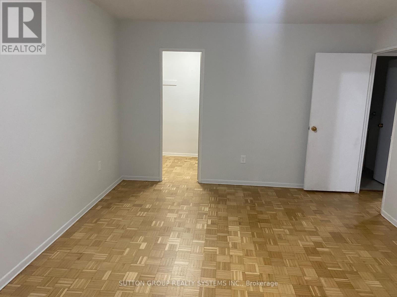 701 - 360 Ridelle Avenue, Toronto, Ontario  M6B 1K1 - Photo 19 - W12698132