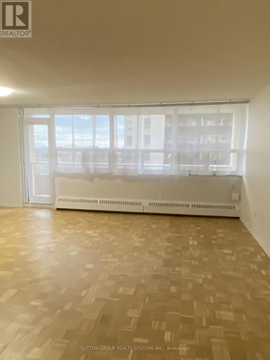 701 - 360 Ridelle Avenue, Toronto, Ontario  M6B 1K1 - Photo 4 - W12698132