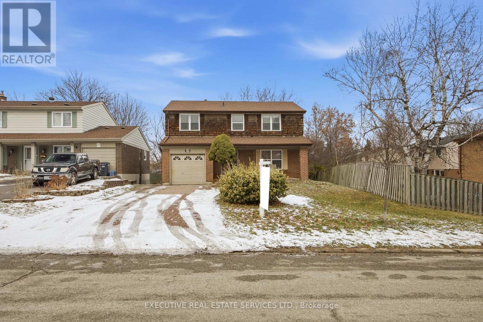 69 Lorraine Crescent, Brampton, Ontario  L6S 2R6 - Photo 2 - W12698162