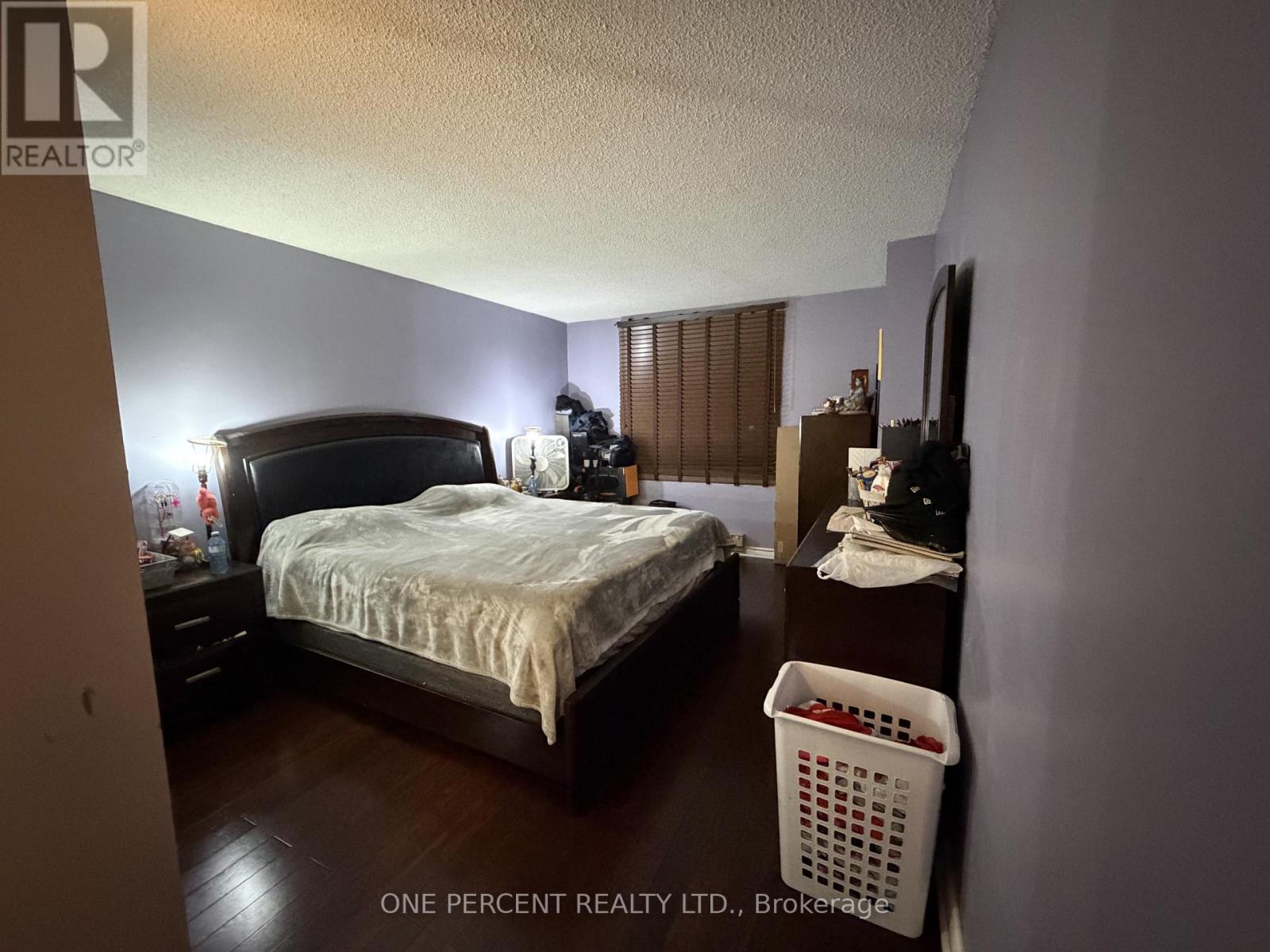 1408 - 41 Markbrook Lane, Toronto, Ontario  M9V 5E6 - Photo 6 - W12698168