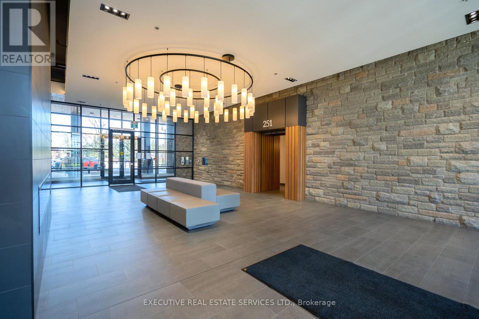 322 - 251 Northfield Drive E, Waterloo, Ontario  N2K 0G9 - Photo 9 - X12698166