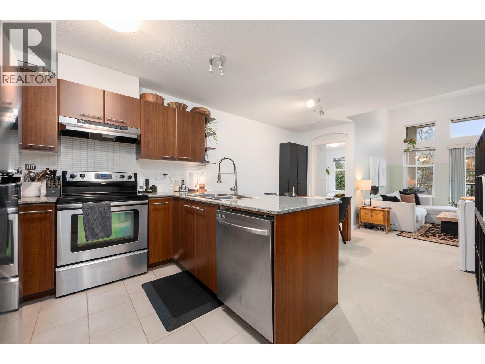 405 4728 Brentwood Drive, Burnaby, British Columbia V5C 0G2 - Photo 13 - R3079778