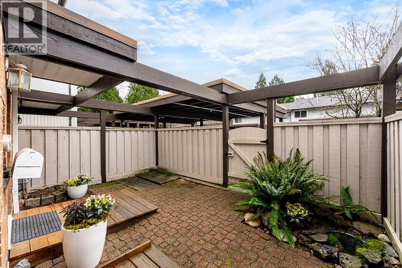 15 3046 Coast Meridian Road, Port Coquitlam, British Columbia  V3B 5B6 - Photo 4 - R3079518