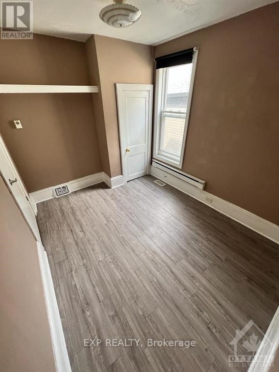 2 - 1055 Somerset Street, Ottawa, Ontario  K1Y 3C4 - Photo 12 - X12698210