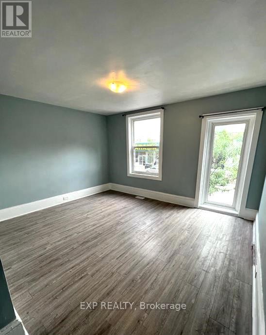 2 - 1055 Somerset Street, Ottawa, Ontario  K1Y 3C4 - Photo 4 - X12698210