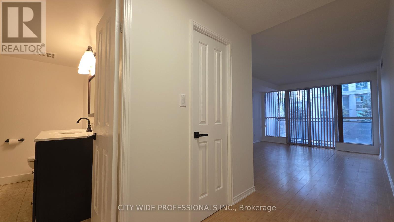 202 - 28 Hollywood Avenue, Toronto, Ontario  M2N 6S4 - Photo 11 - C12684396